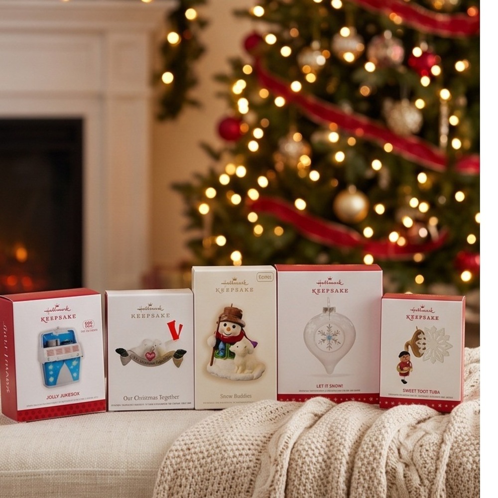 Hallmark Keepsake Christmas Ornaments Lot of 5 Snow Buddies Jukebox 1998-2012‎